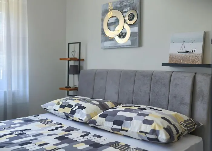 Excellence 펜션 풀라